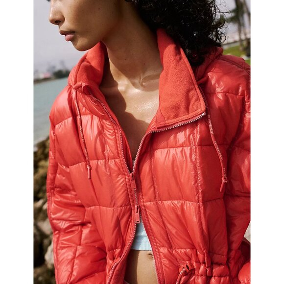 🆕 FP MOVEMENT Patricia Packable Poncho Puffer / Cayenne - Picture 8 of 11